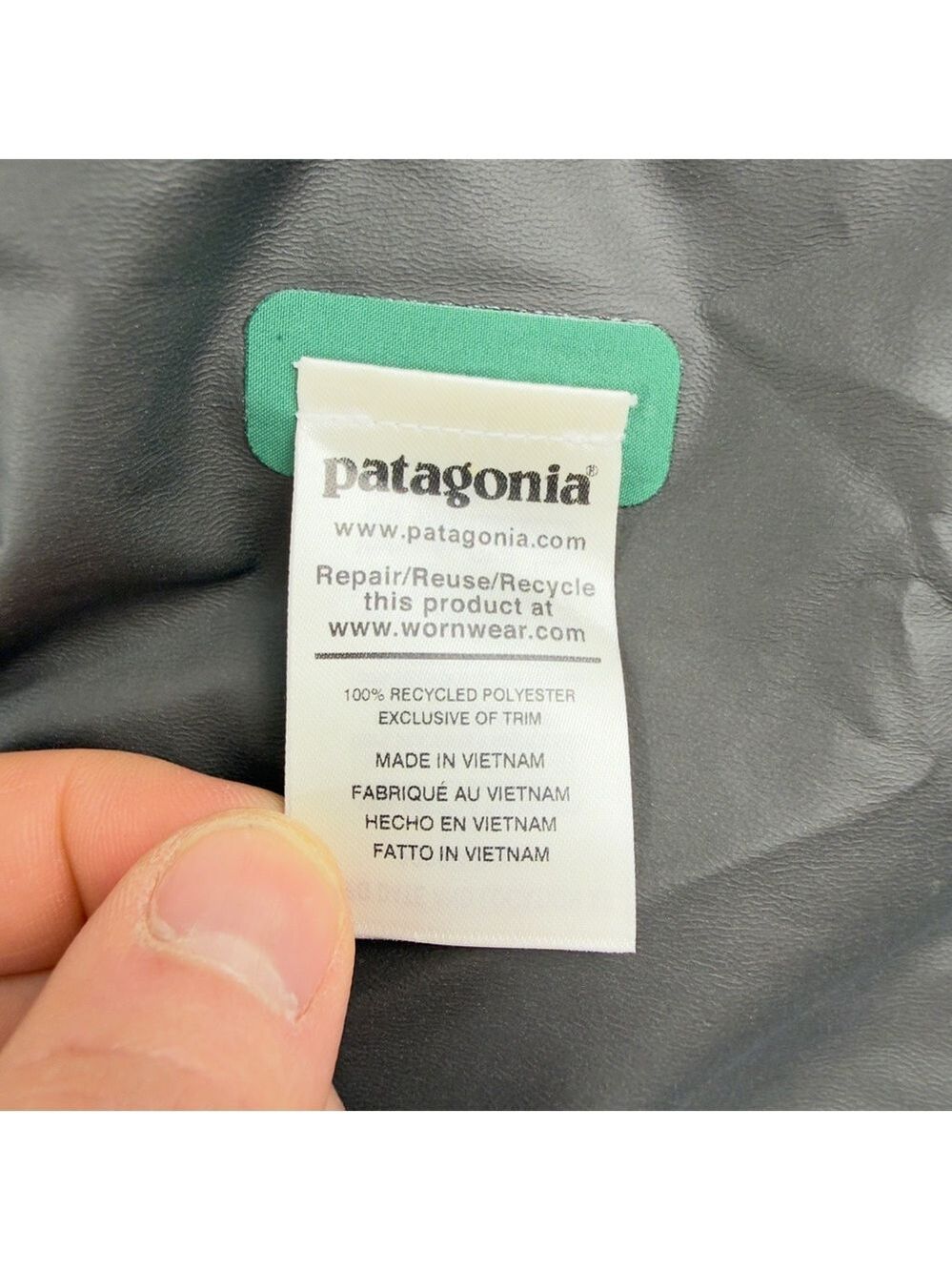 Patagonia NWT Women's Sz Small Calcite Gore-tex Green Jacket 84996 Style Number - Picture 9 of 16